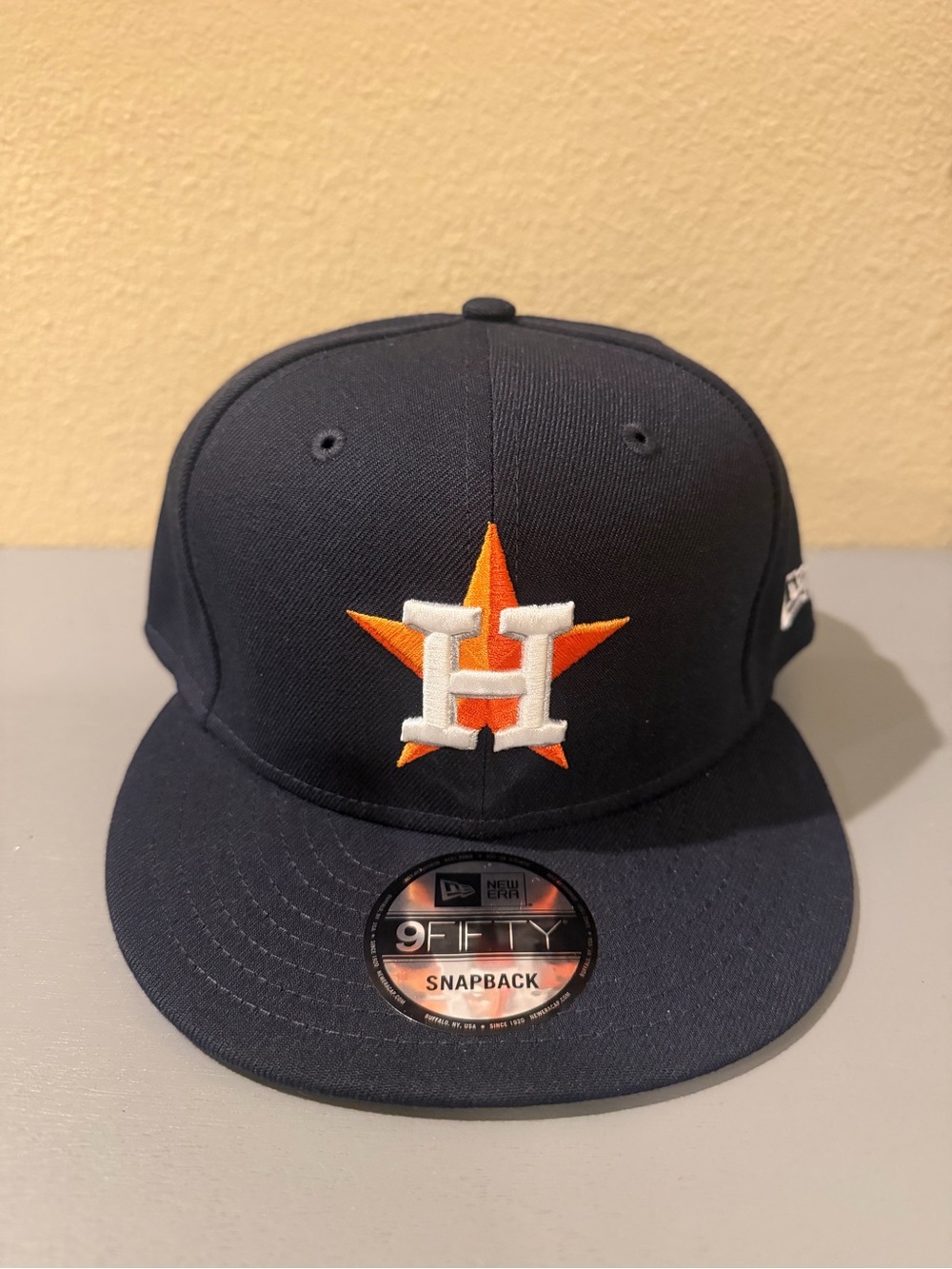 New Era 9FIFTY Houston Astros Snapback Hat Cap Navy Blue Orange H Star NWT MLB